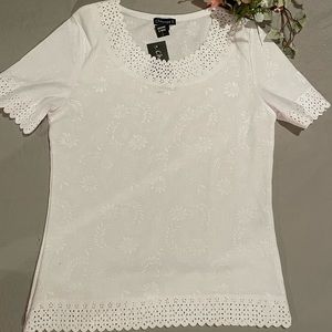 White Scoop Neck Shirt Small Lace Short Sleeve Daisy Embossed Chances R  NWT